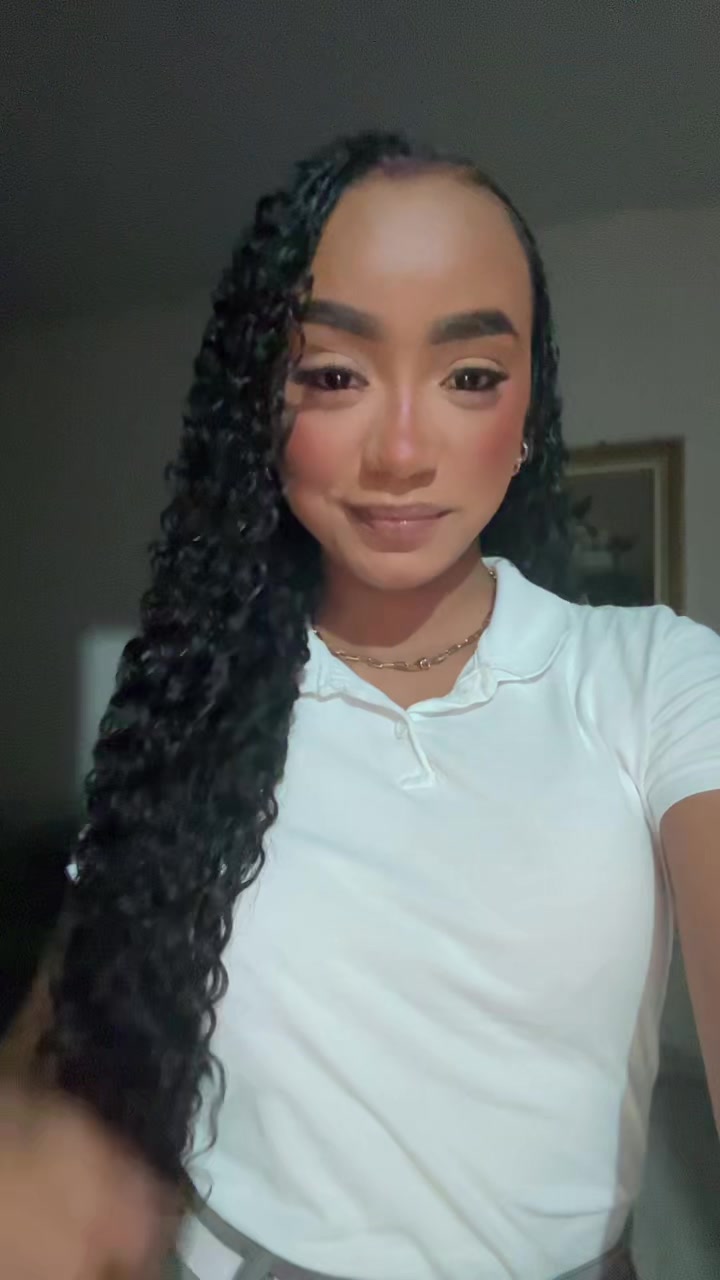 @x_clara4