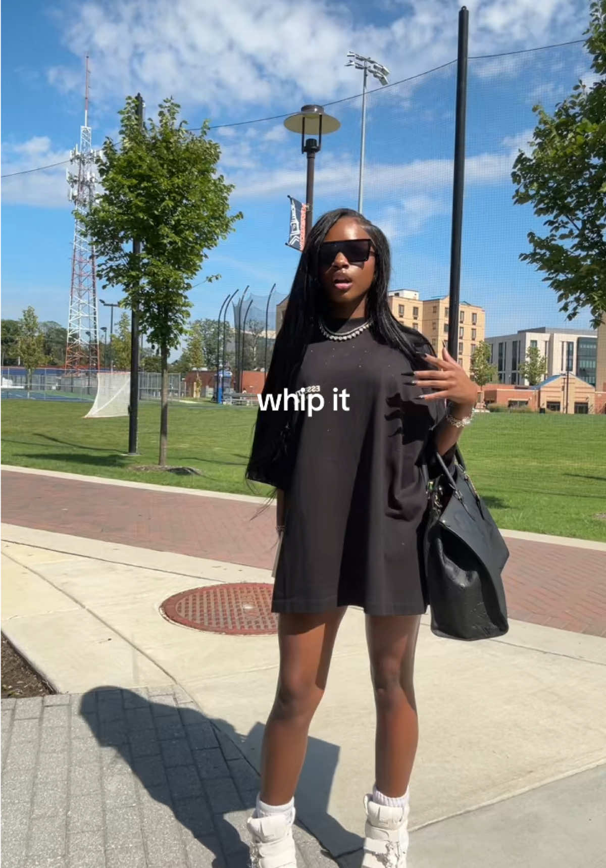 @kweendollita