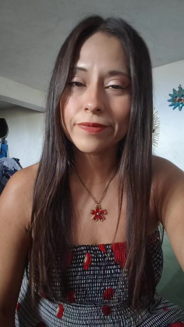@Yessi Moon