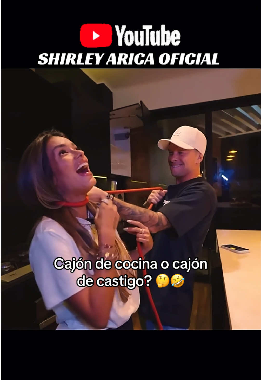 @LA PATRONA 👑