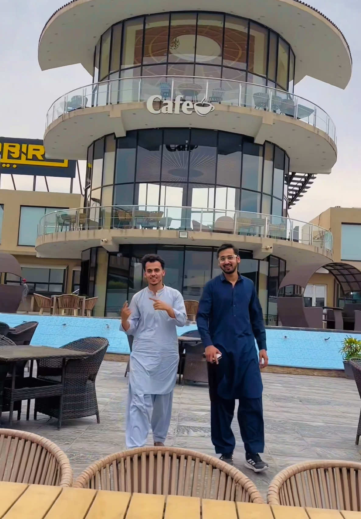 @Mr Sanoo سنی