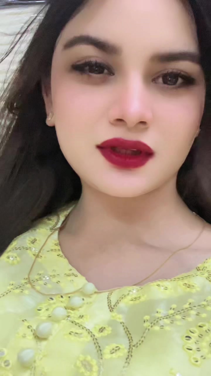 @Emaan🕊️✨