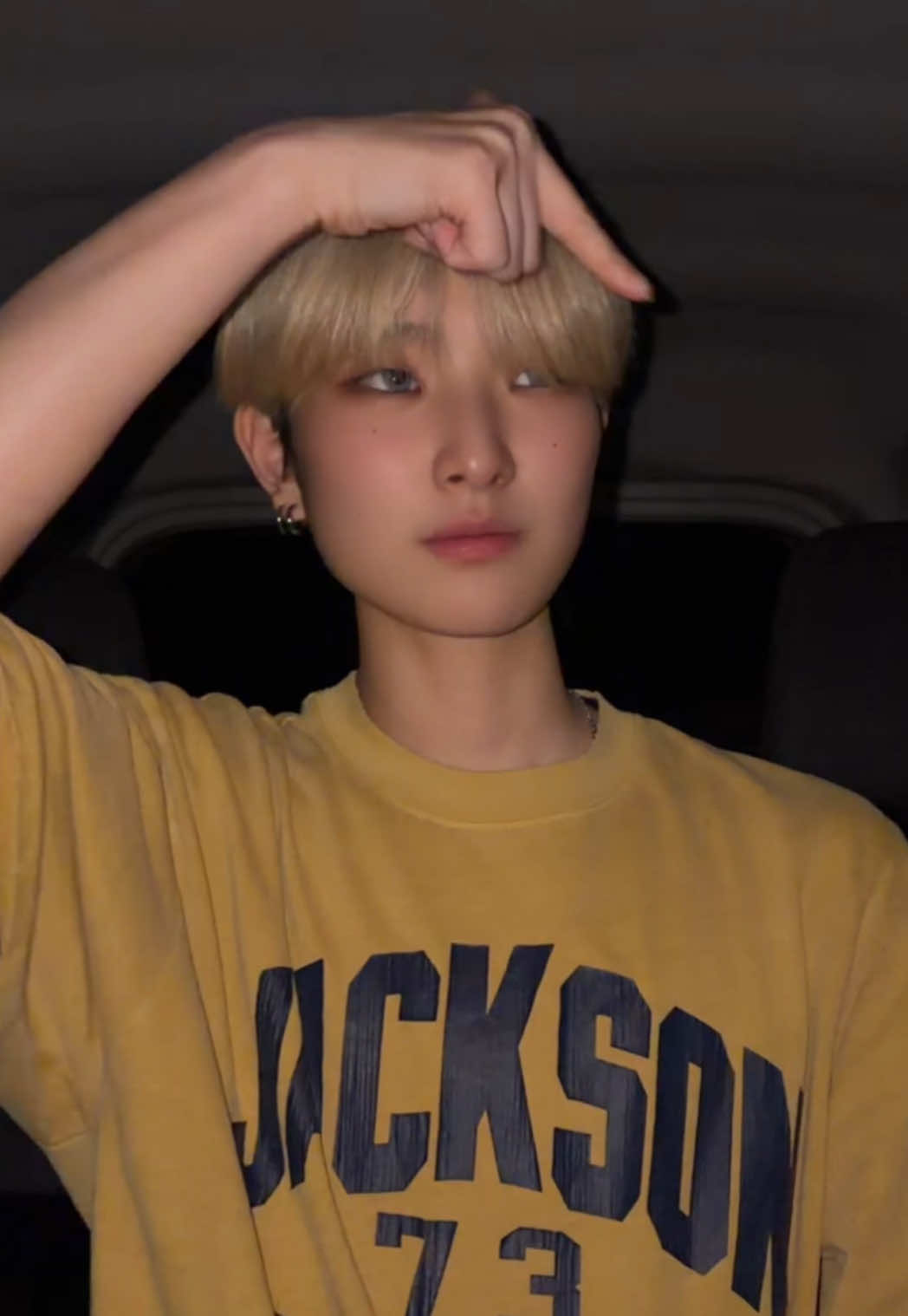 @수현
