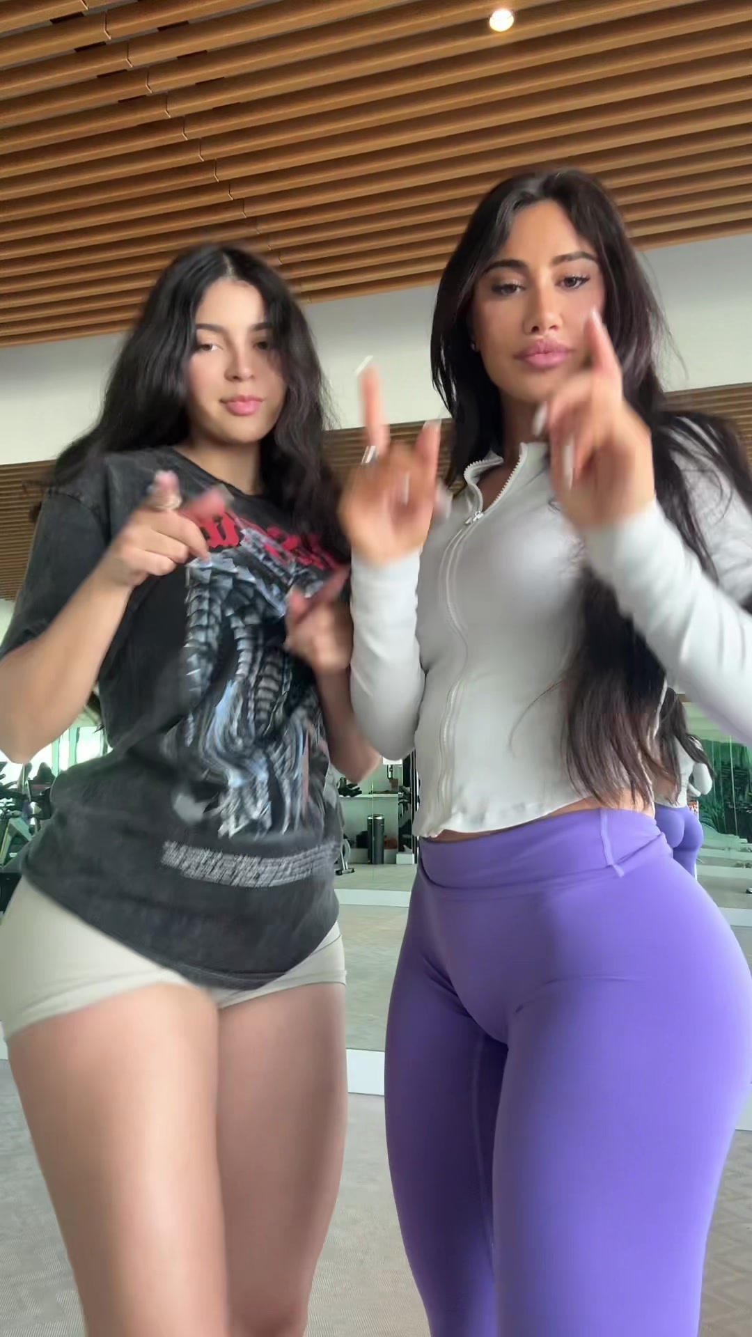 @noelle