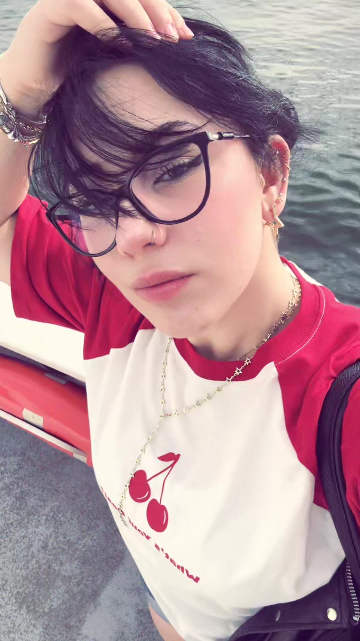 @suicwern