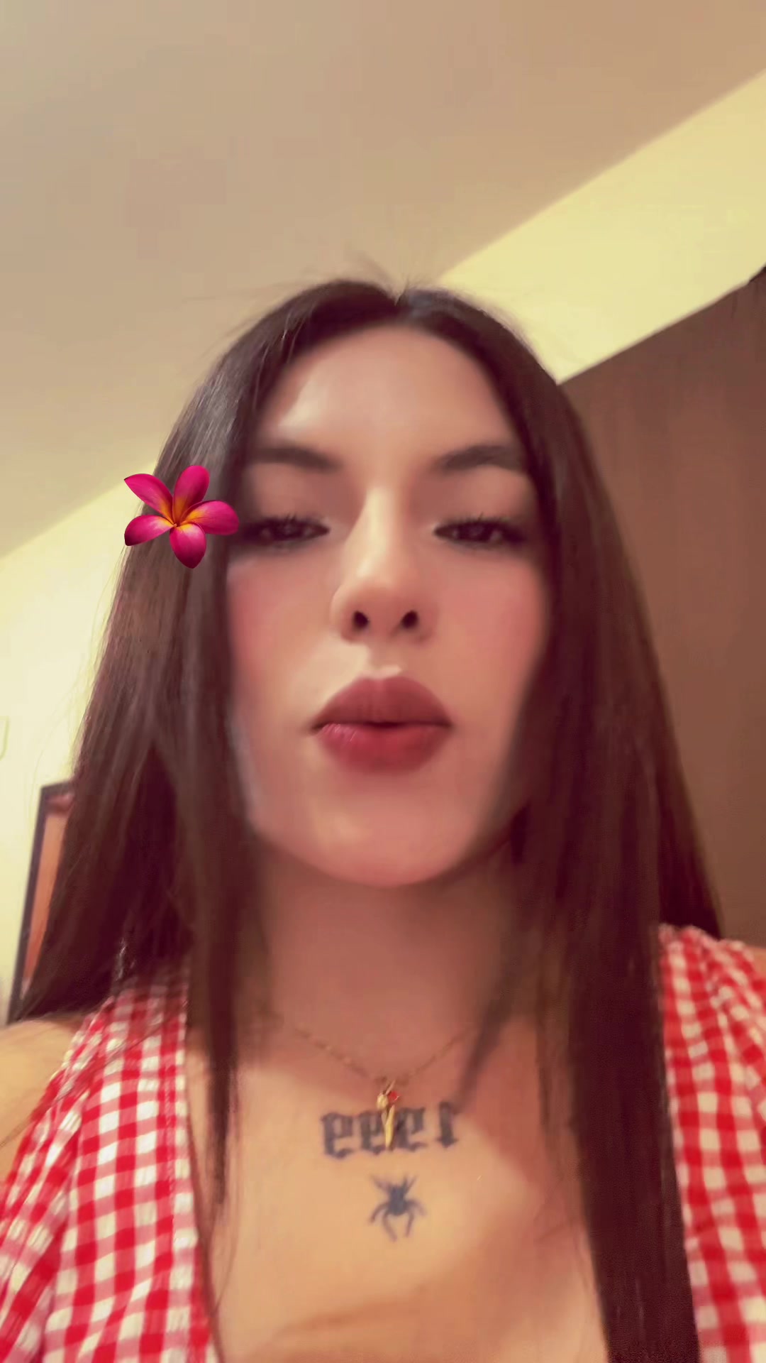 @holy.yoly🍒