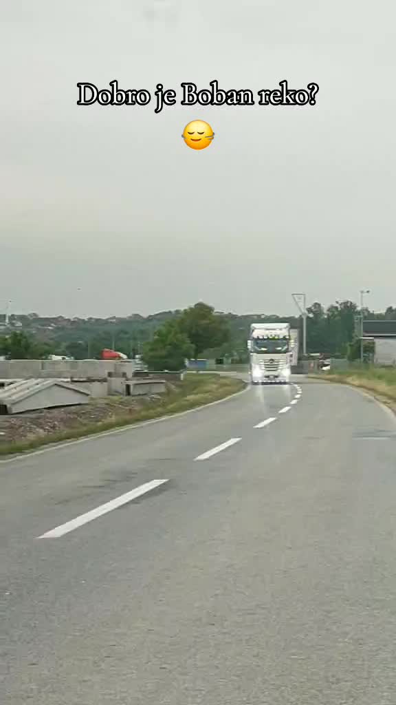 @Šmeker ✌️✌