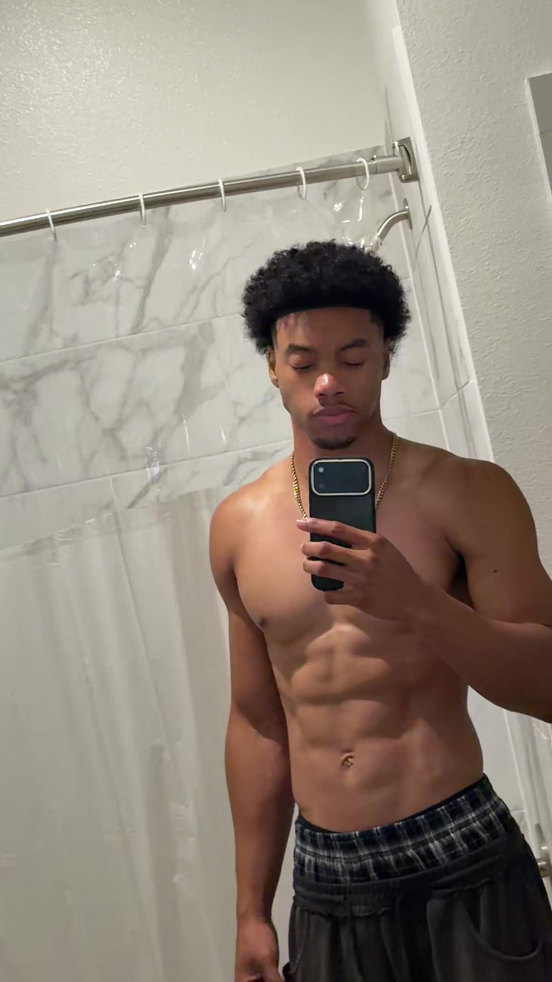 @Itsoucyeli