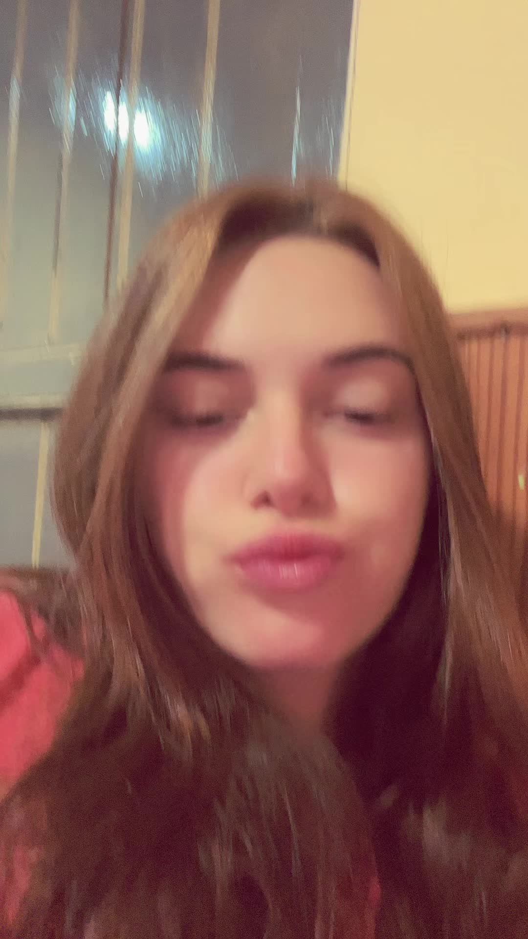 @rebee_beca