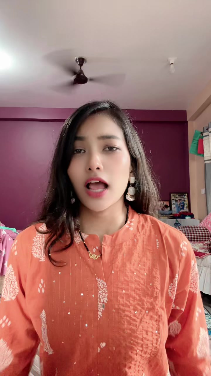 @Usha Singh 🦋