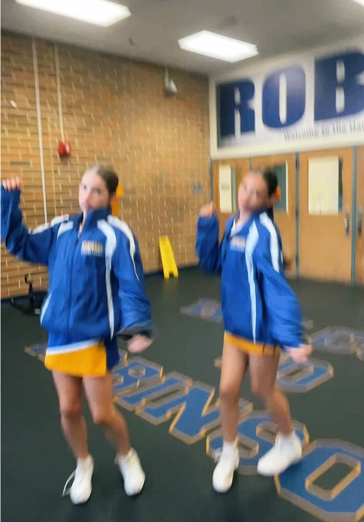 @lilyraebolno