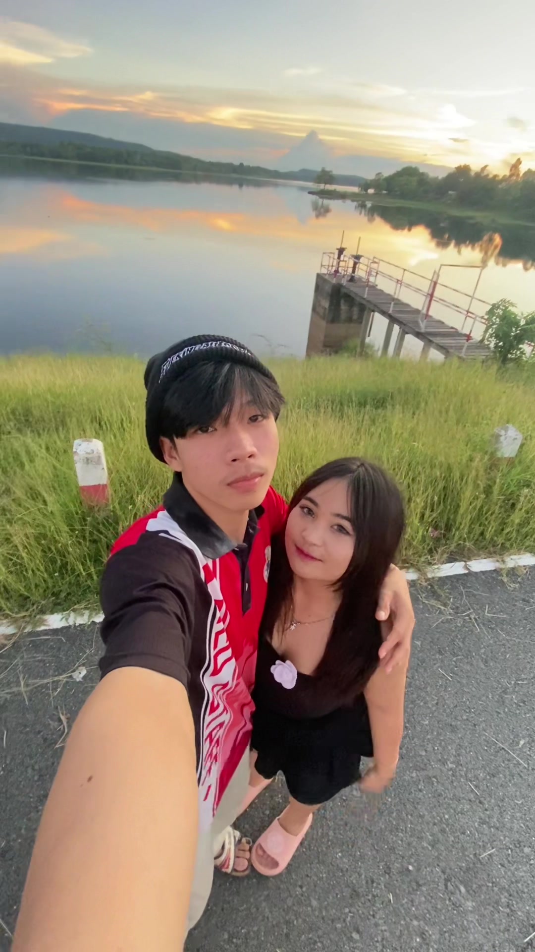 @เเก้มอาหลง💕