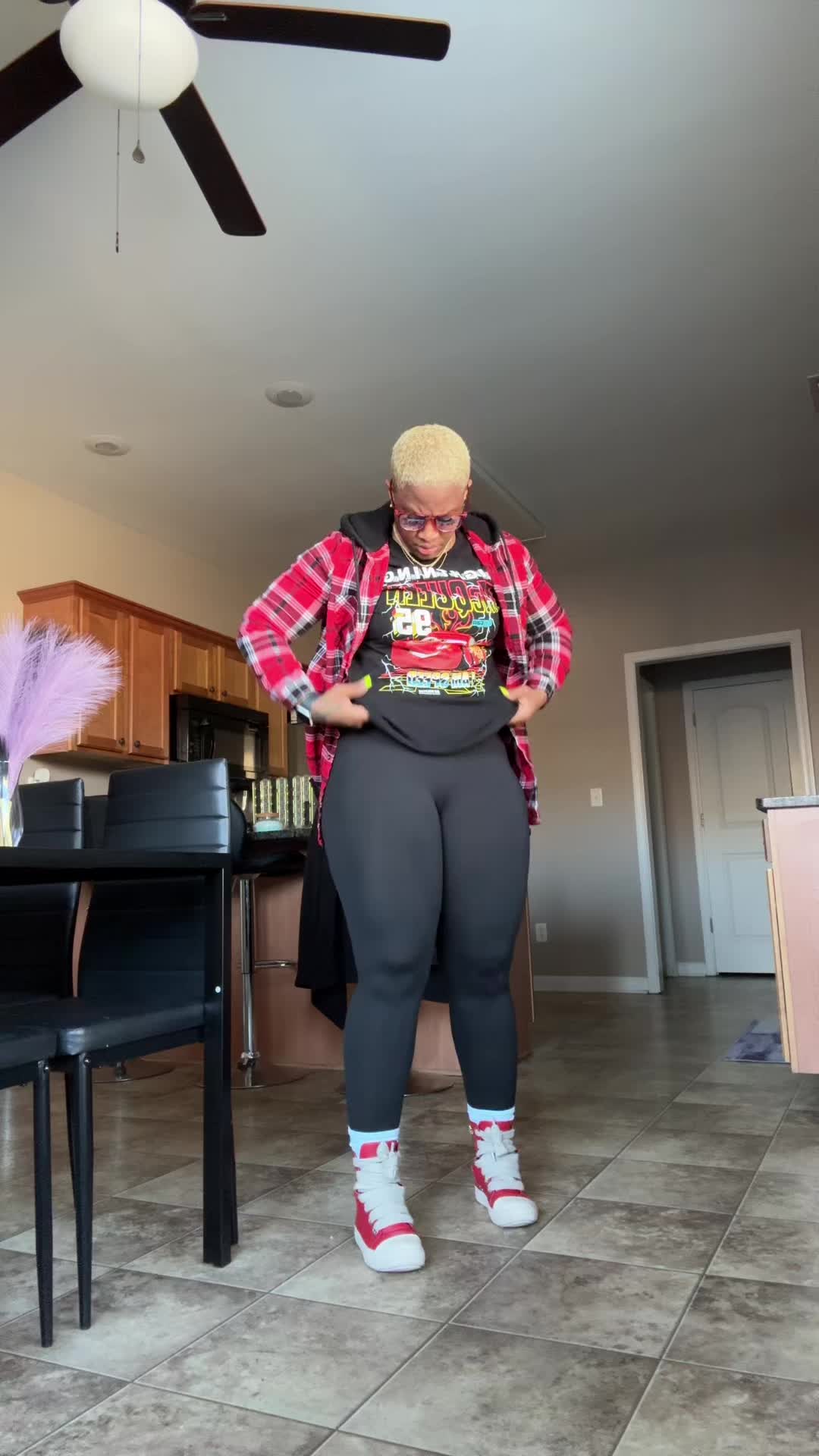 Phantumlashea (@thephantumlashea1) - Urlebird