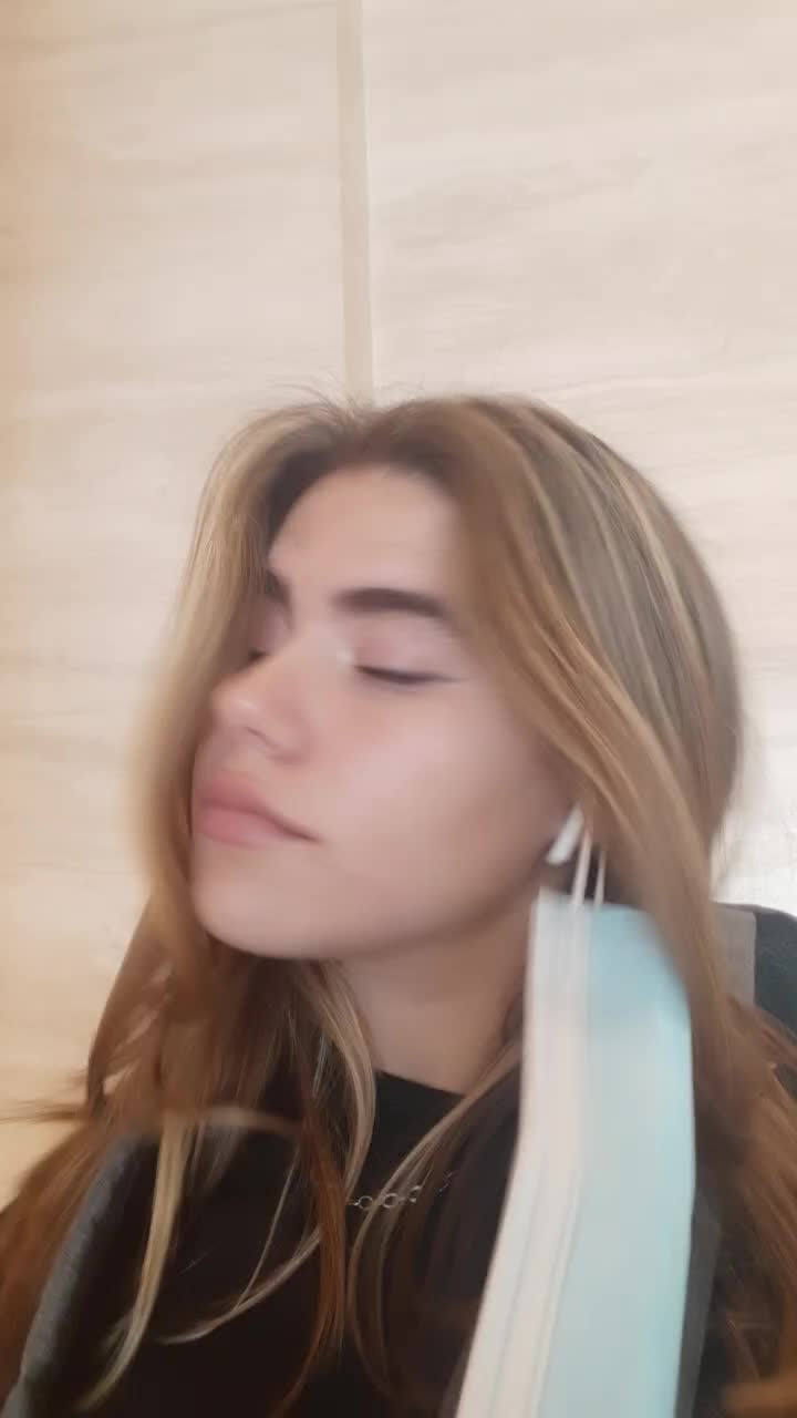 @Lara