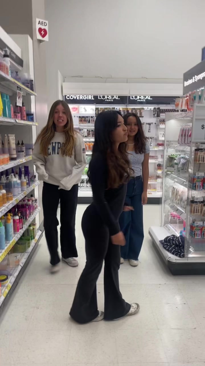 @maya
