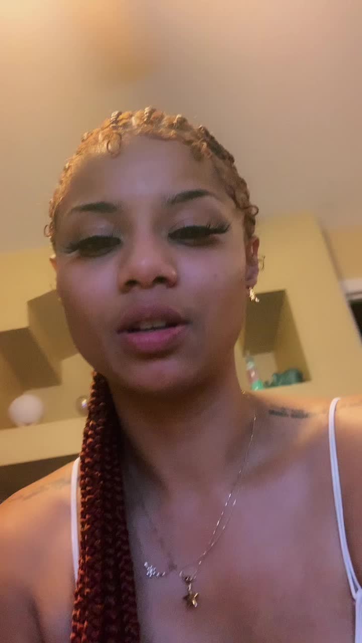 @aemBURRR 🥶