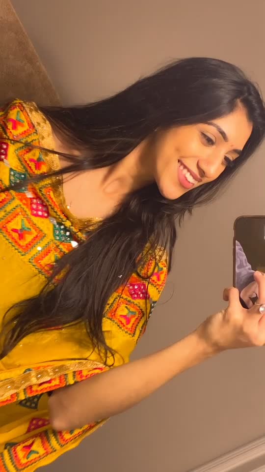 @Nainaa