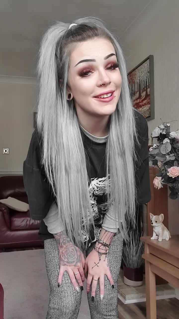 @🖤 𝕶𝖆𝖙𝖎𝖊 𝕷𝖔𝖚𝖎𝖘𝖊 🖤