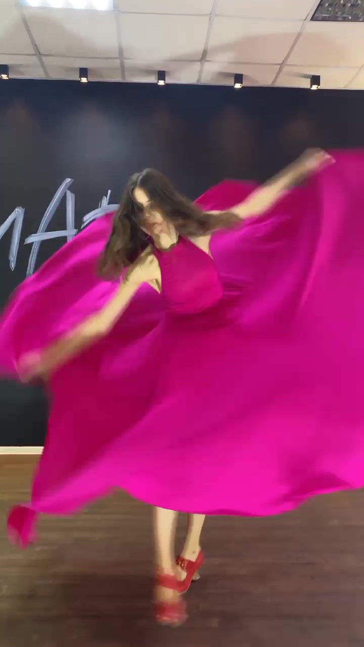 @Katrine Soto