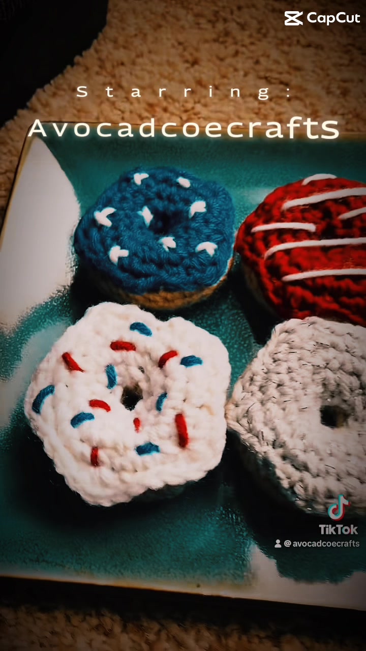 @AvocadCoeCrafts