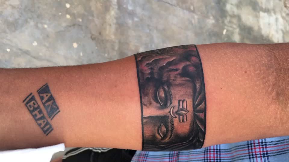 @Artist MadhuV ✍️