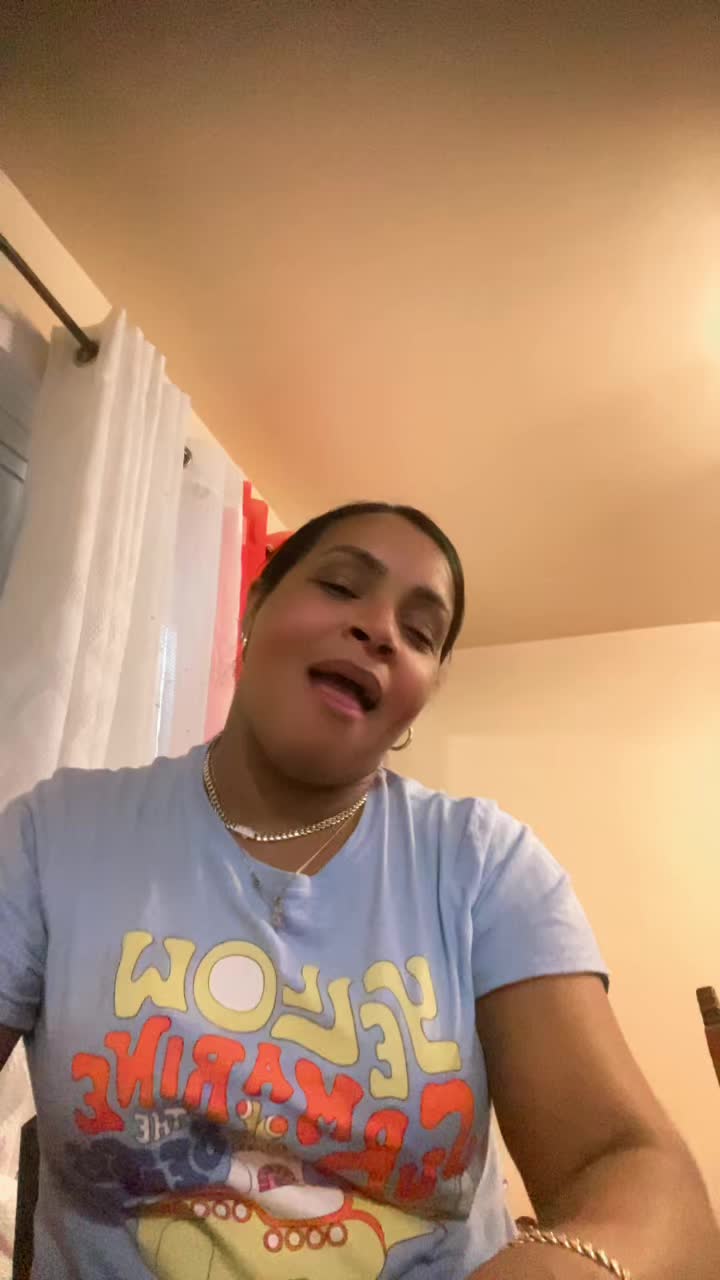 @AndreinaD