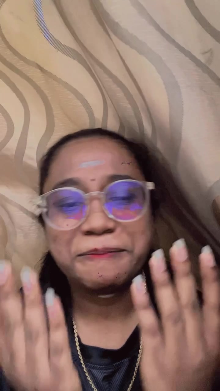 @Vanmathi_8