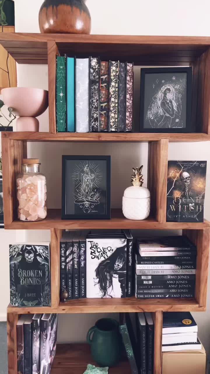 @Sarahj.Bookshelf