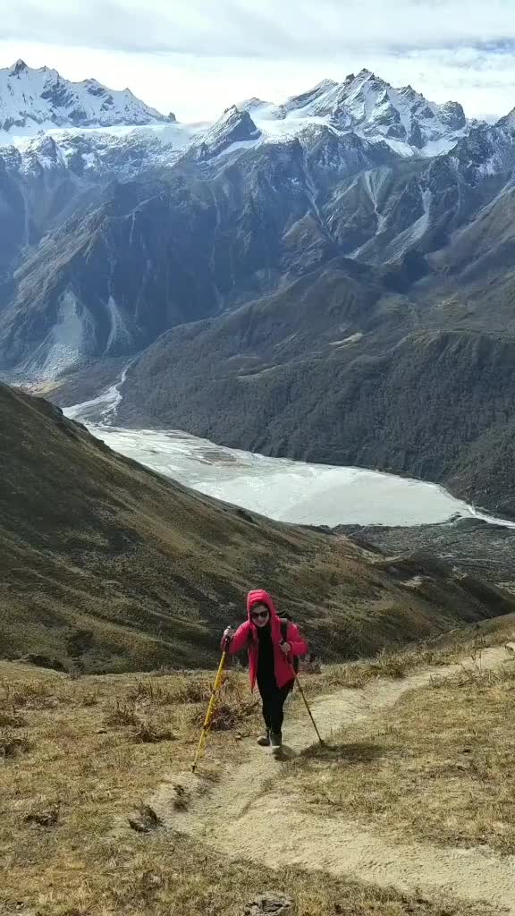 @ParooShahi