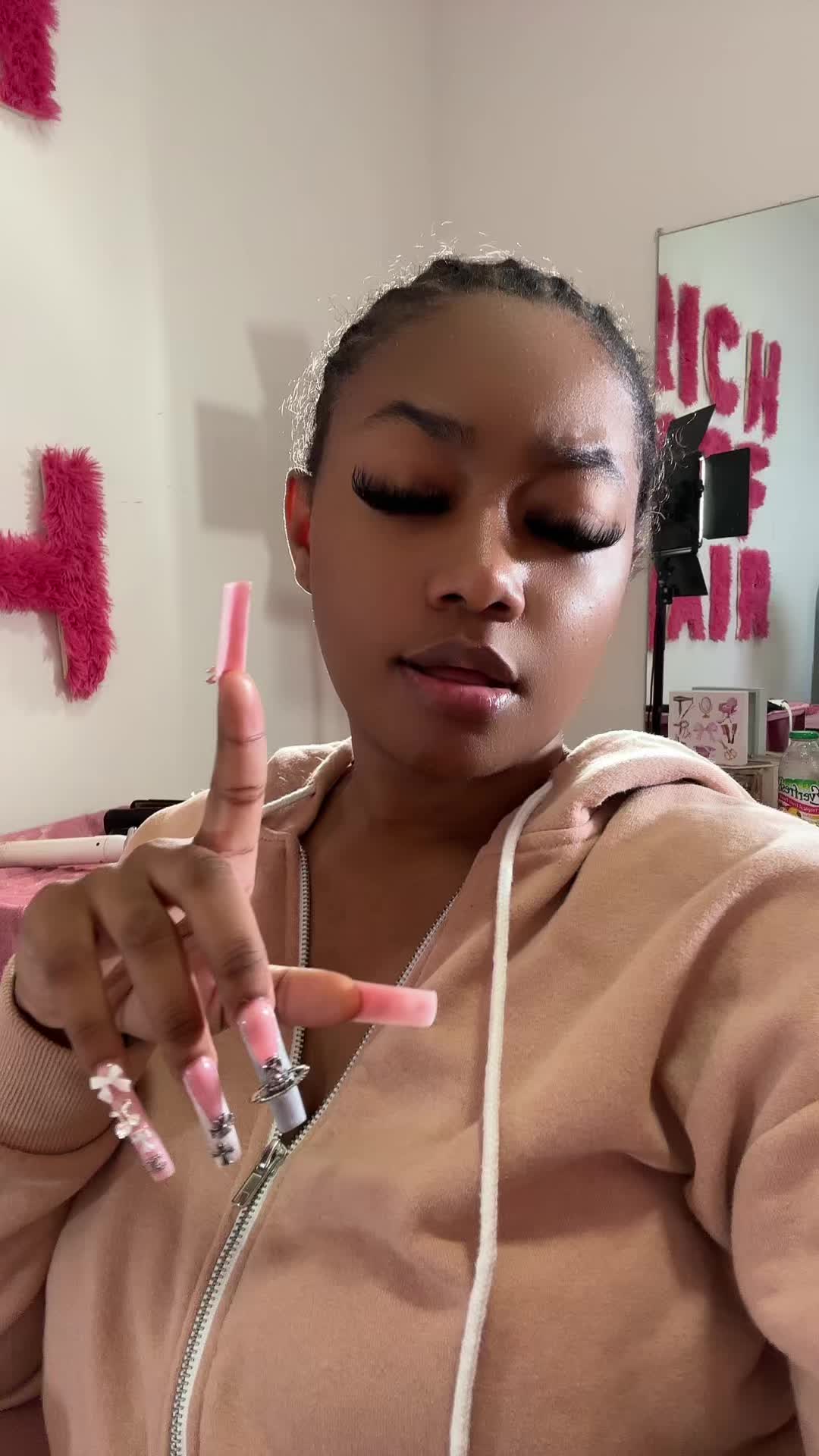 @ravensarchivesss