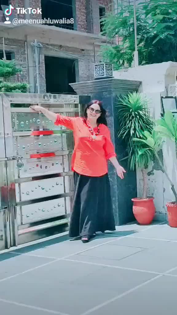 @user49696700409