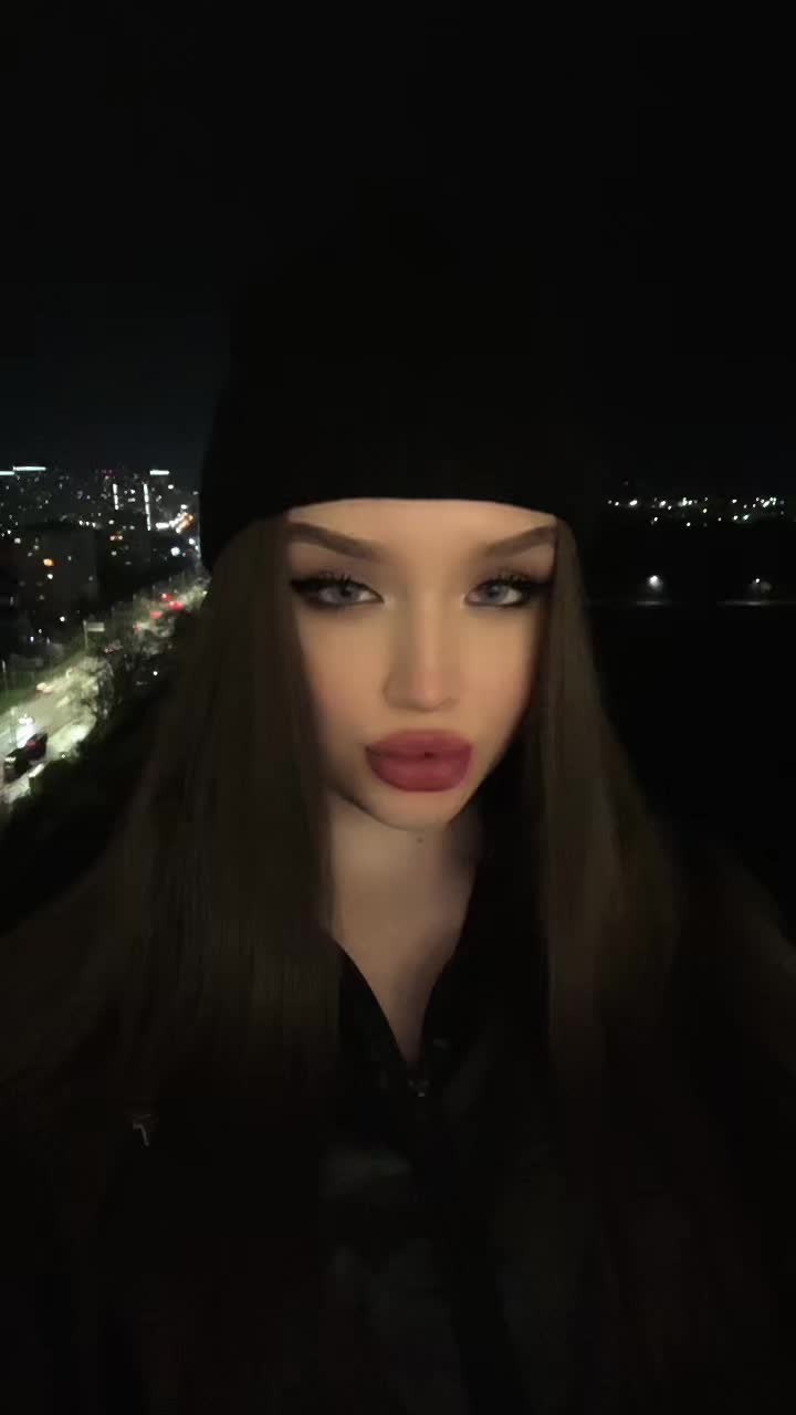 @adelina