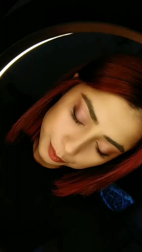@B&uuml;şra Işık