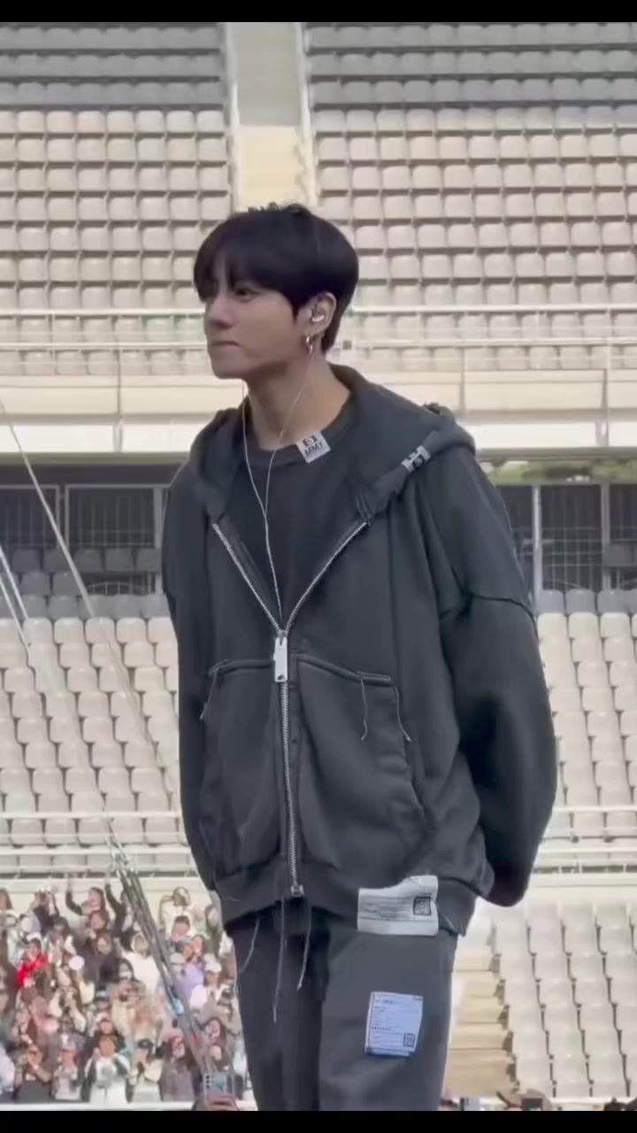 @*_JK_* 🥴