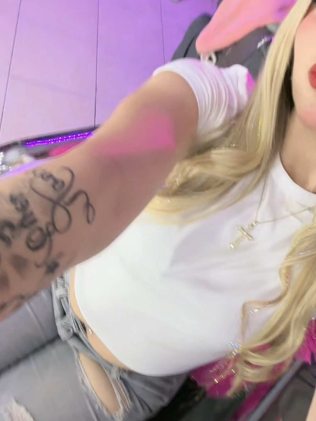@Sarahiiii$