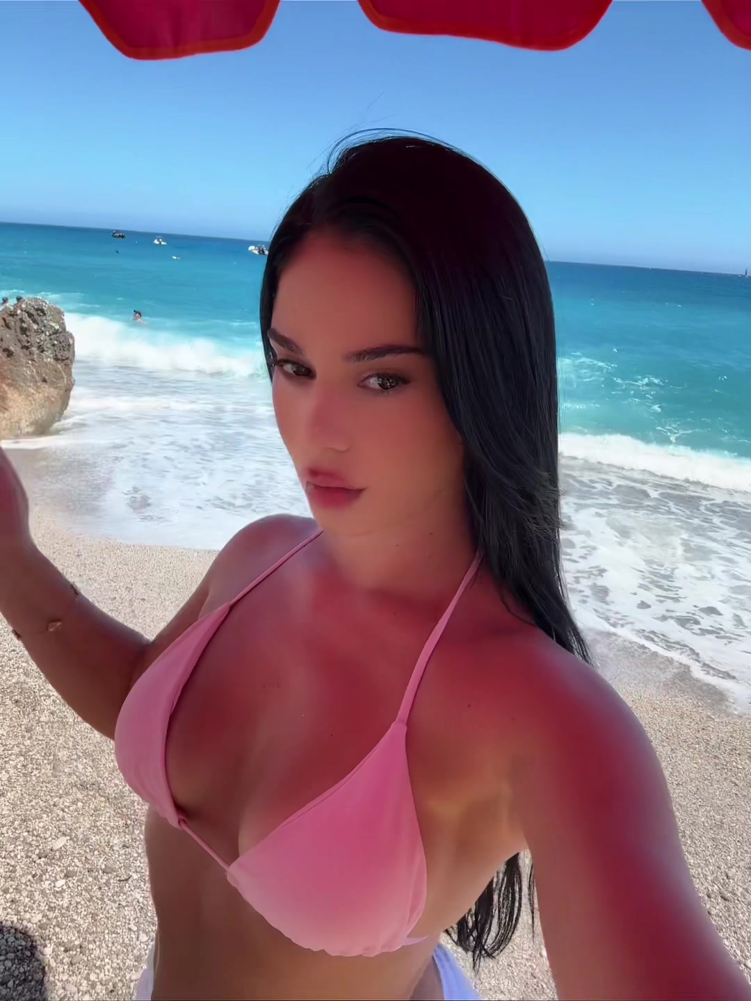 @Elisabeta