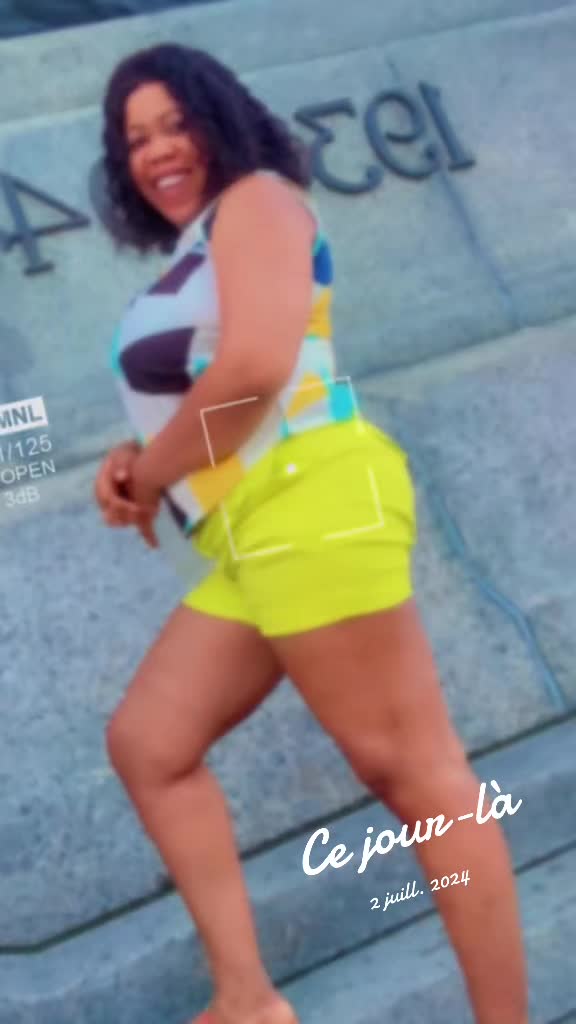 @Souriante