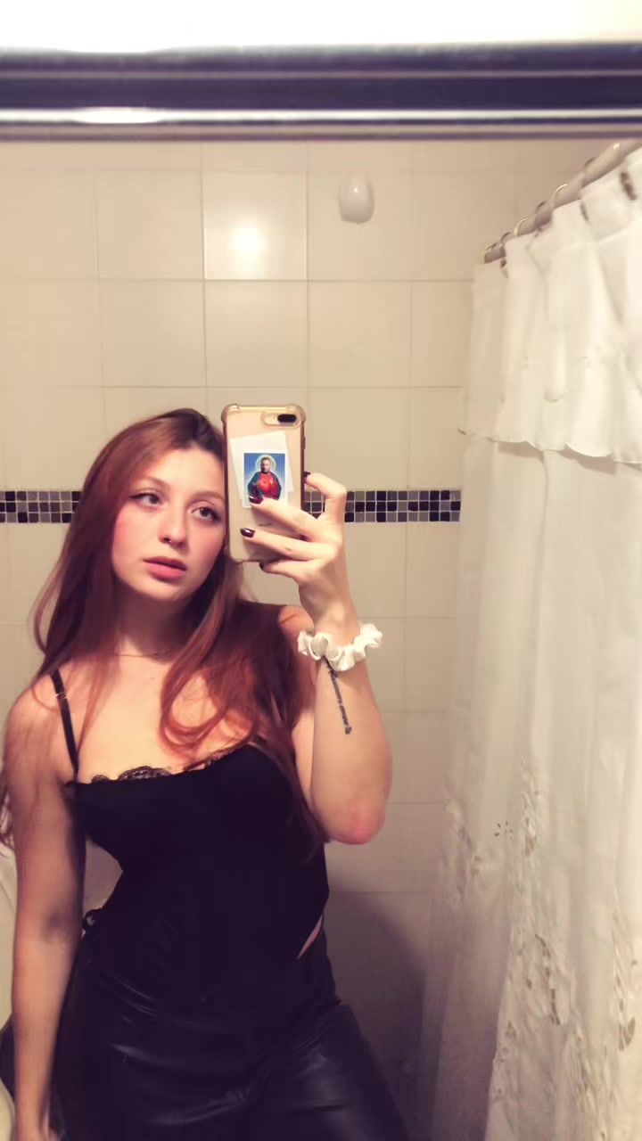 @cnstnz