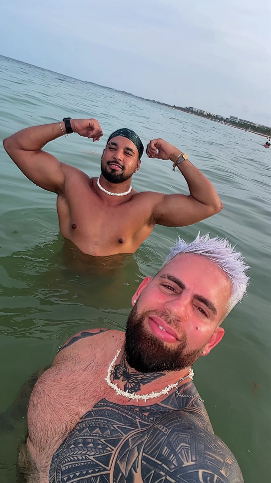 @Ojitos