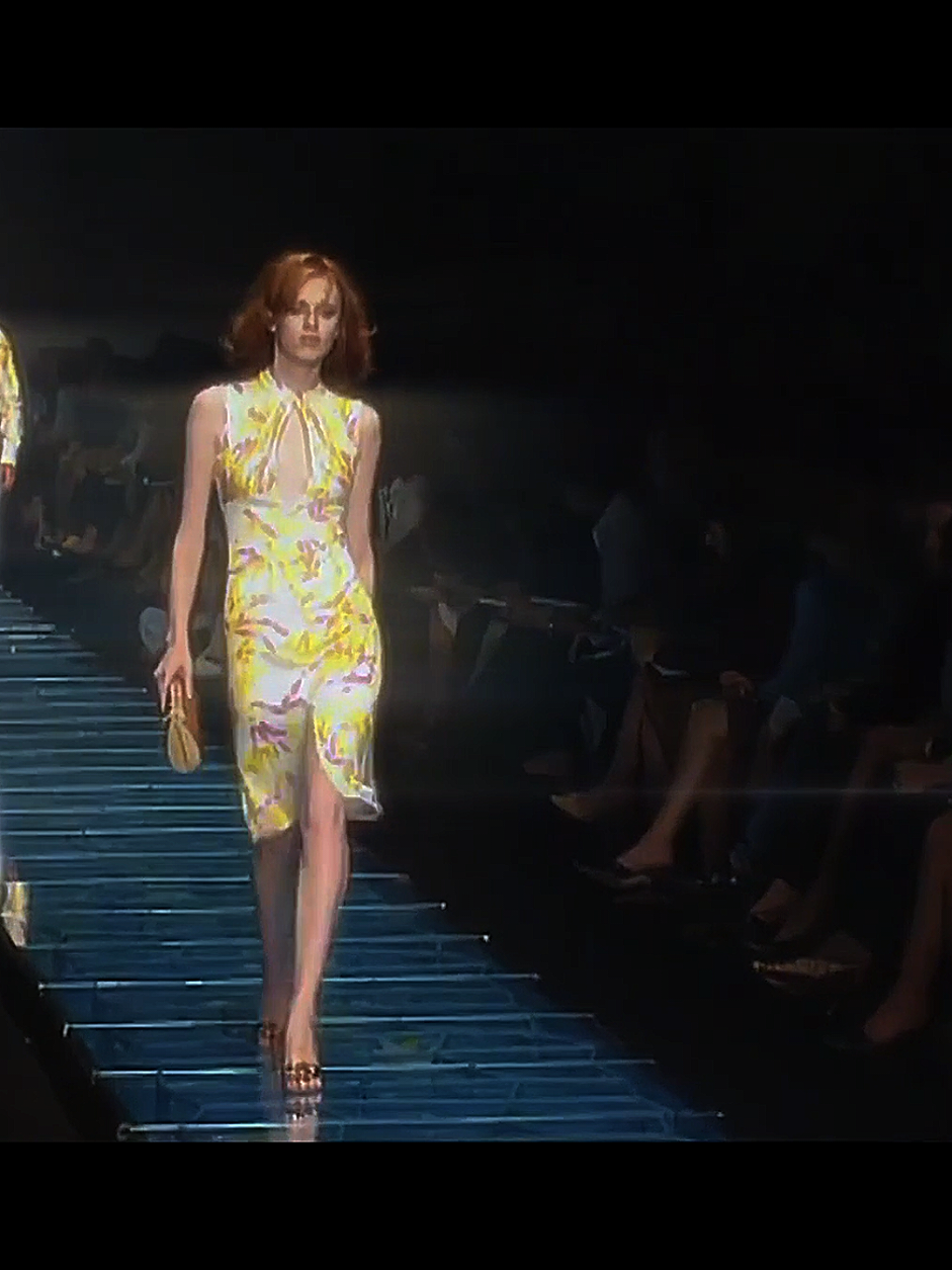 @fashion.runways