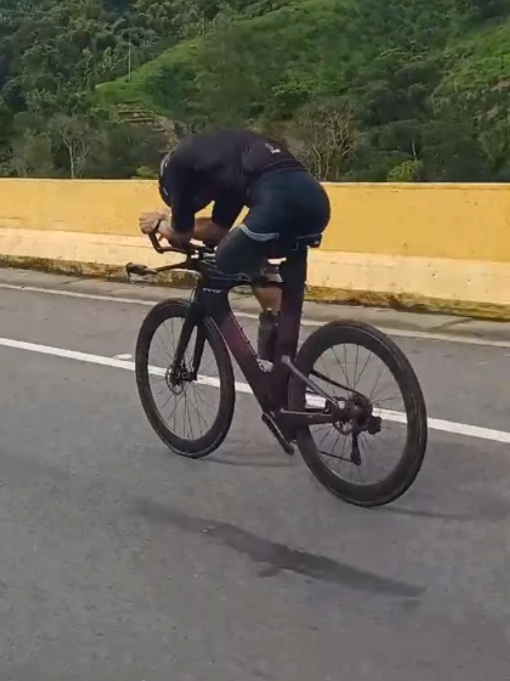 @esteban triatleta