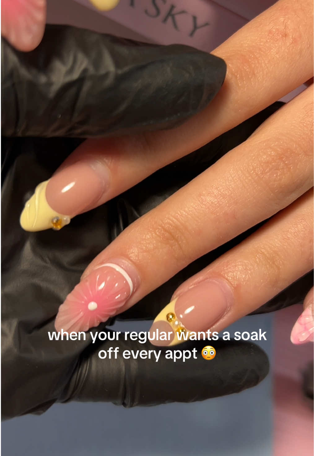 @Lallii 🍭| LA Nail Tech