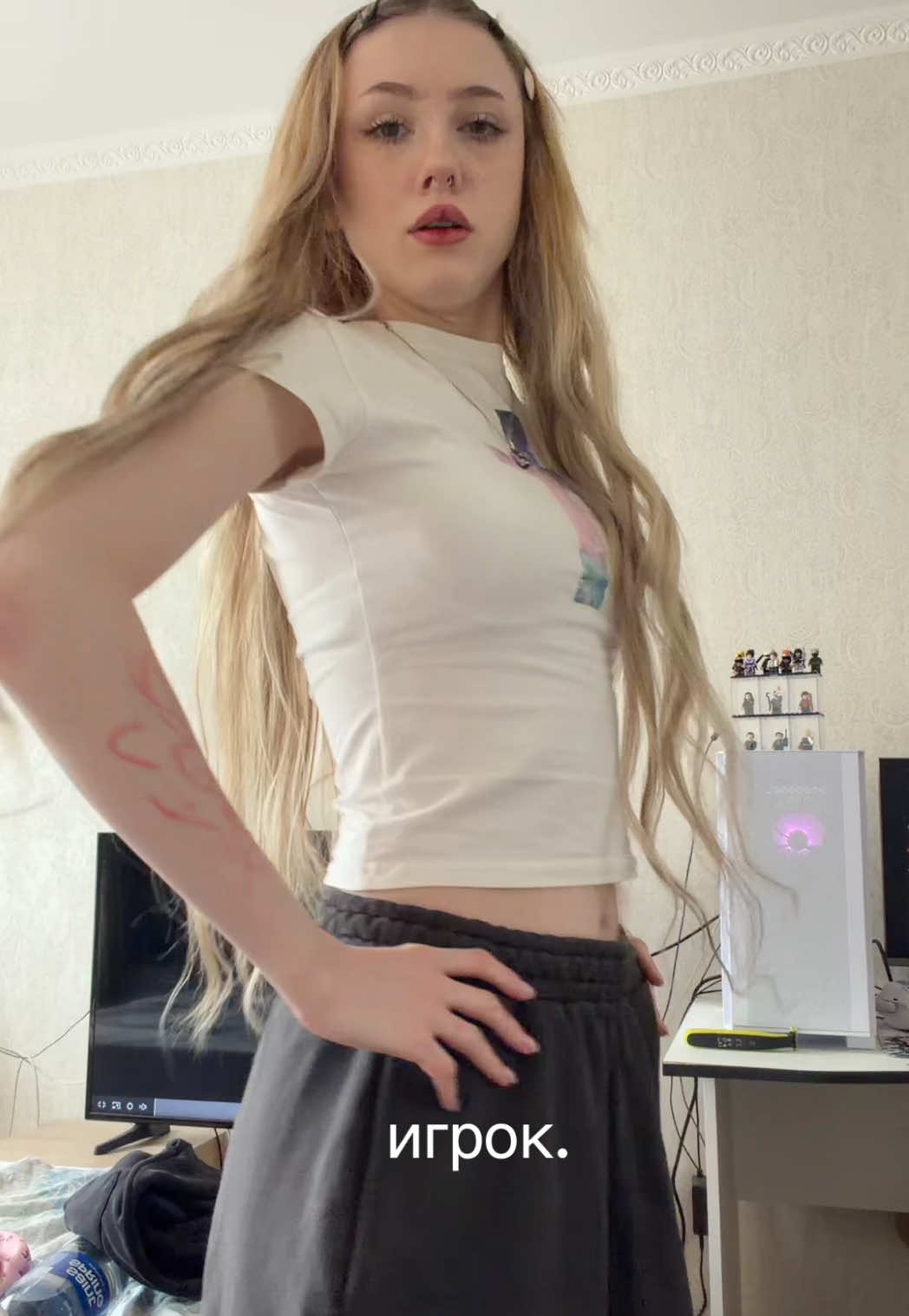 @настя