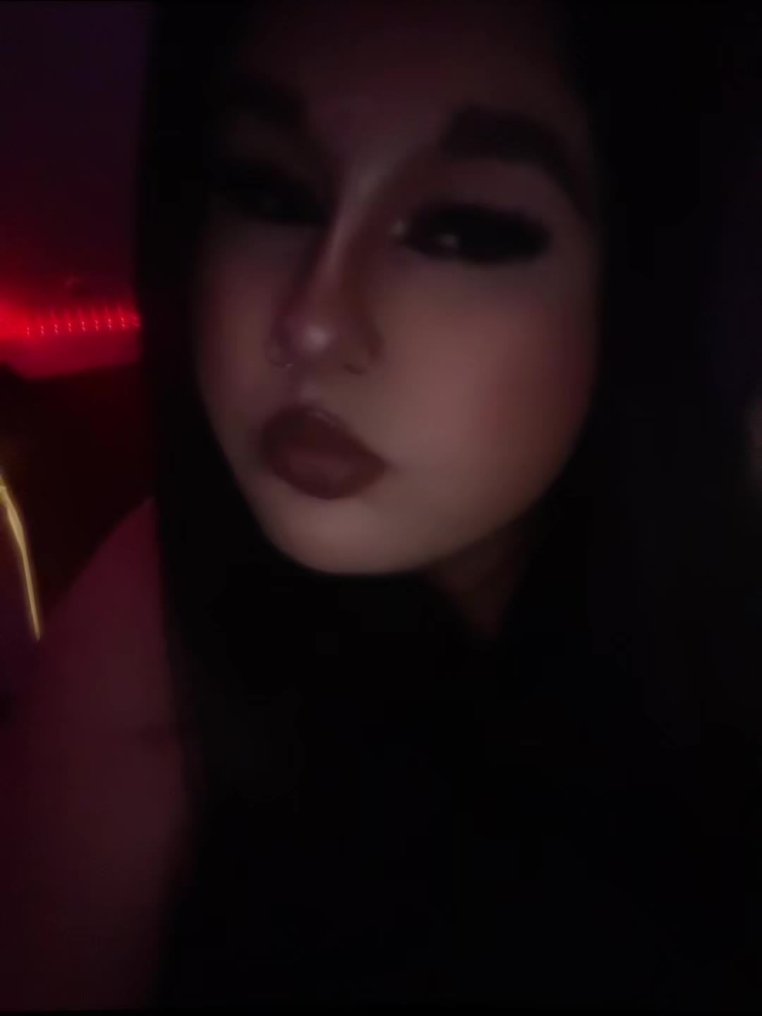 @theyluvshi18