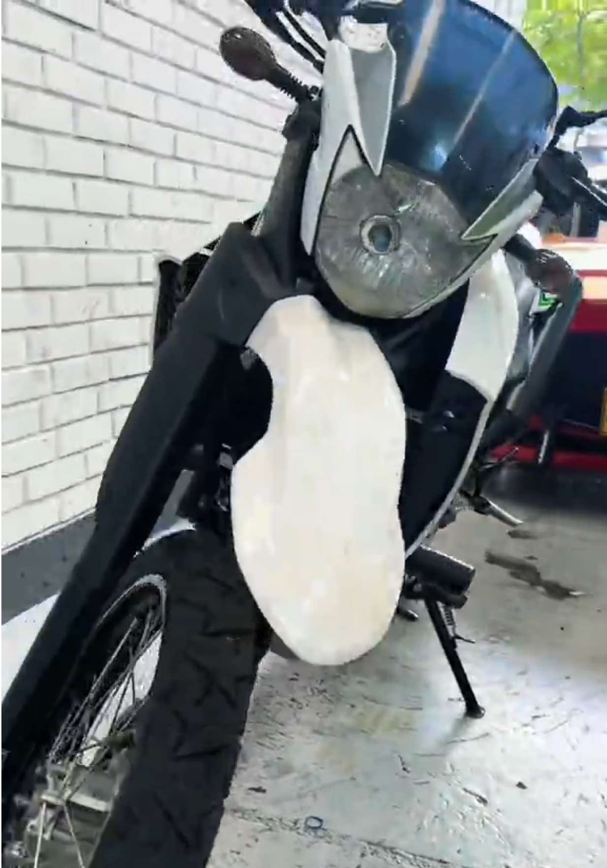 @WRautos.co