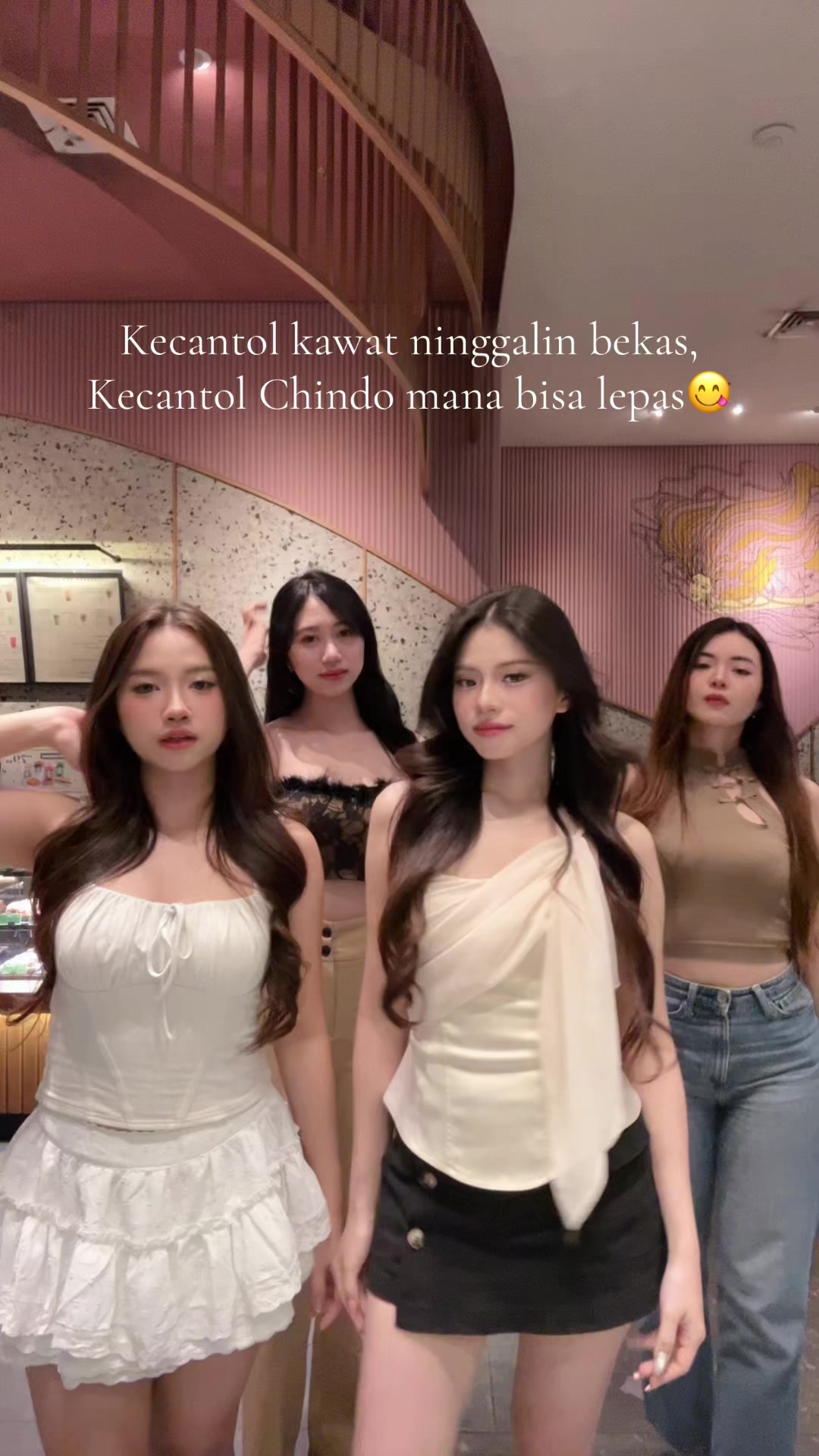 @Khelly🎀✨