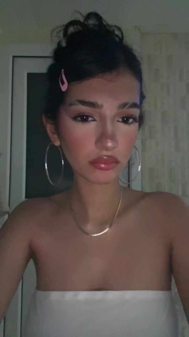 @kiiyana