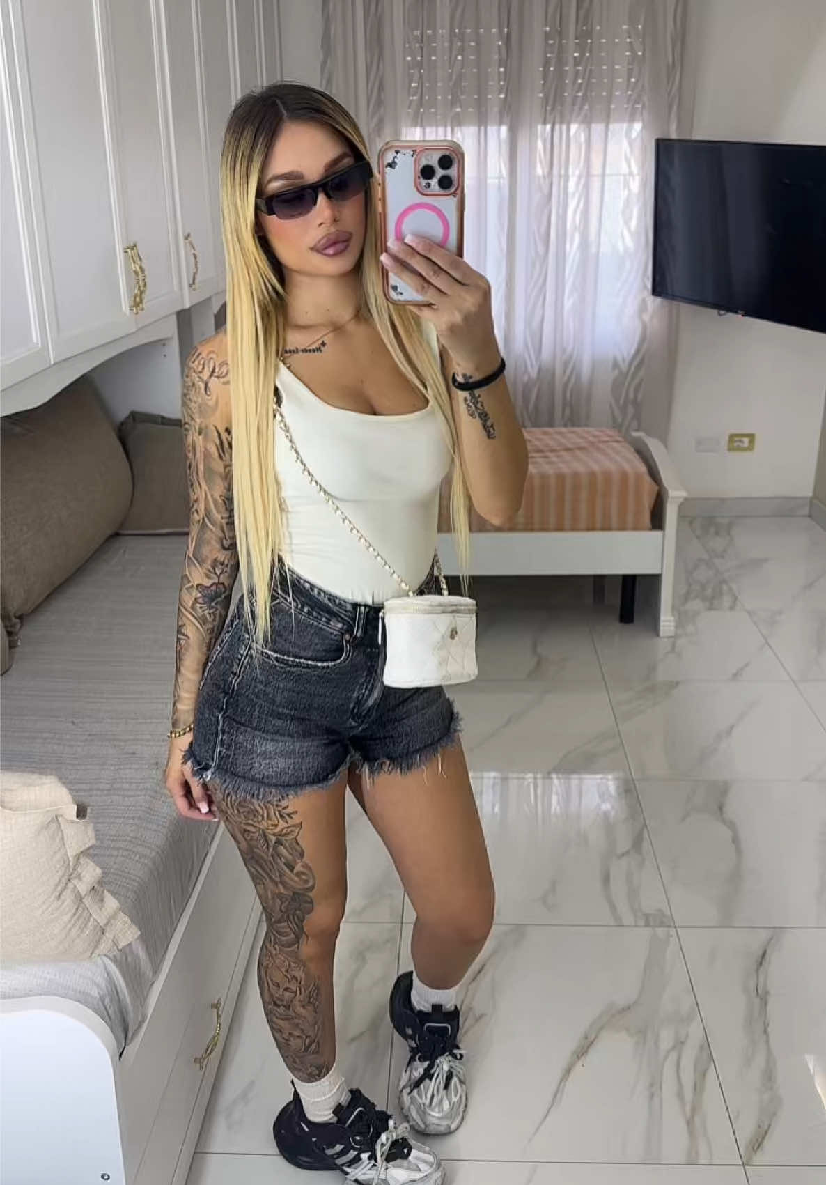 @Təodora🍒