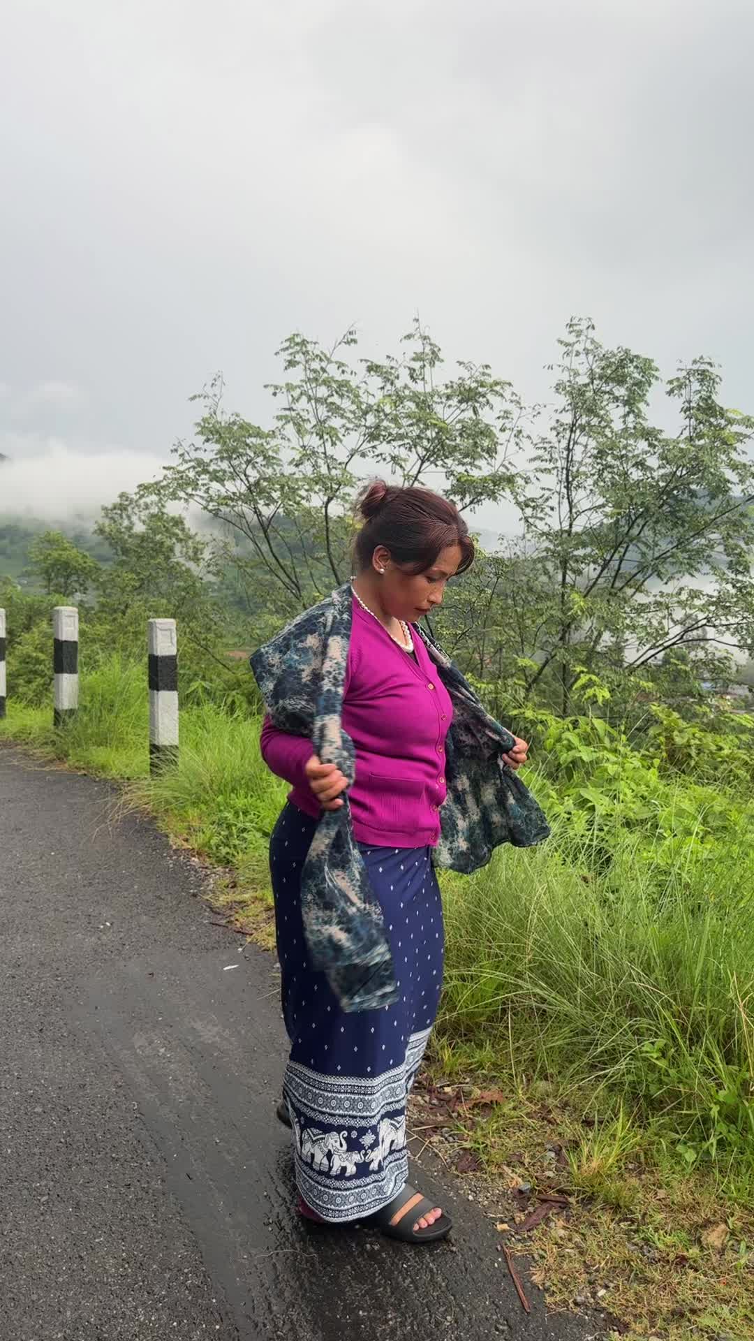 @बिना गुरुङ