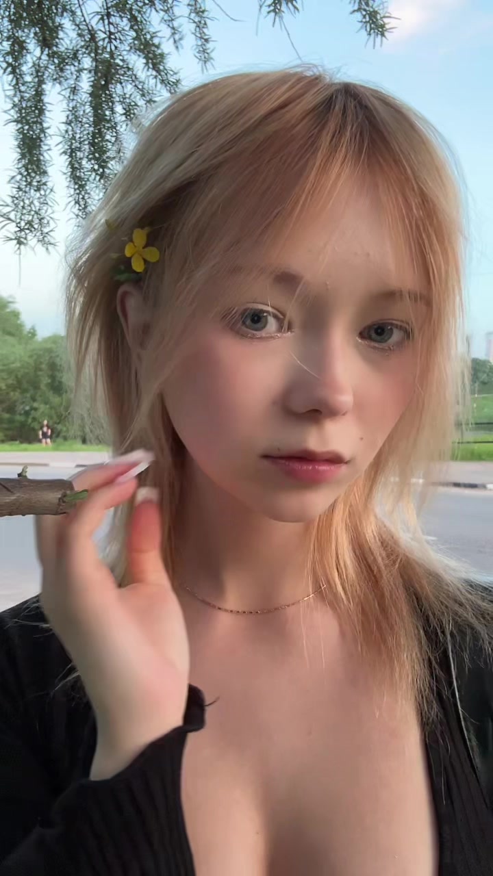 @Лена 13 лет пошлая